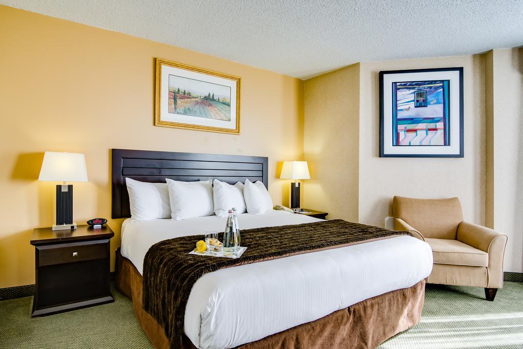 Sawridge Inn And Conference Centre Edmonton South Екстериор снимка