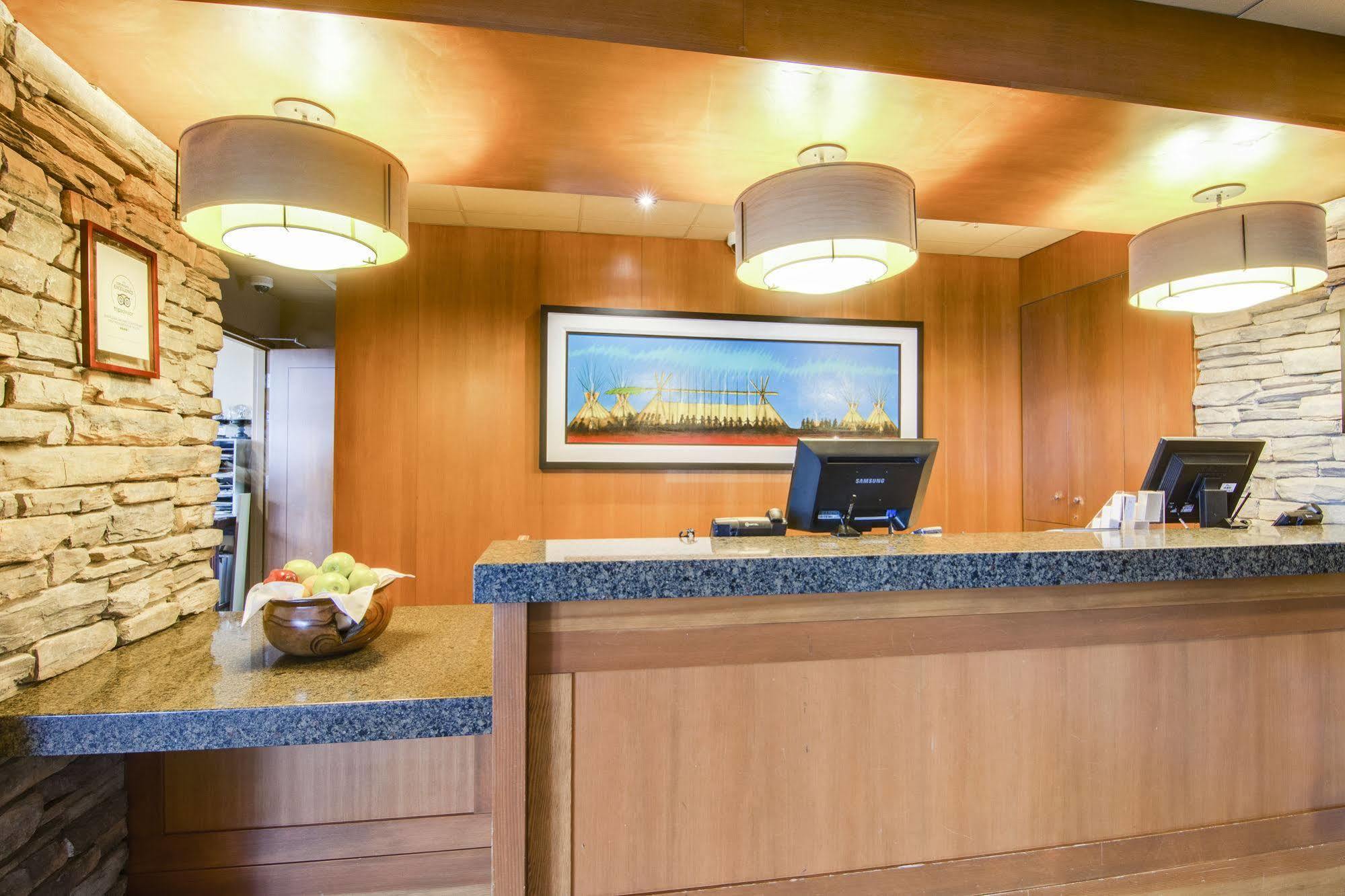 Sawridge Inn And Conference Centre Edmonton South Екстериор снимка